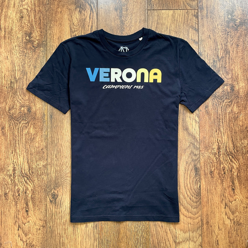 Verona Classic Retro Football T-shirt | The North Curve